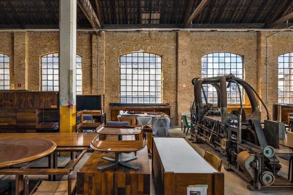 Galeria Teo abre novo espaço dedicado ao design moderno brasileiro