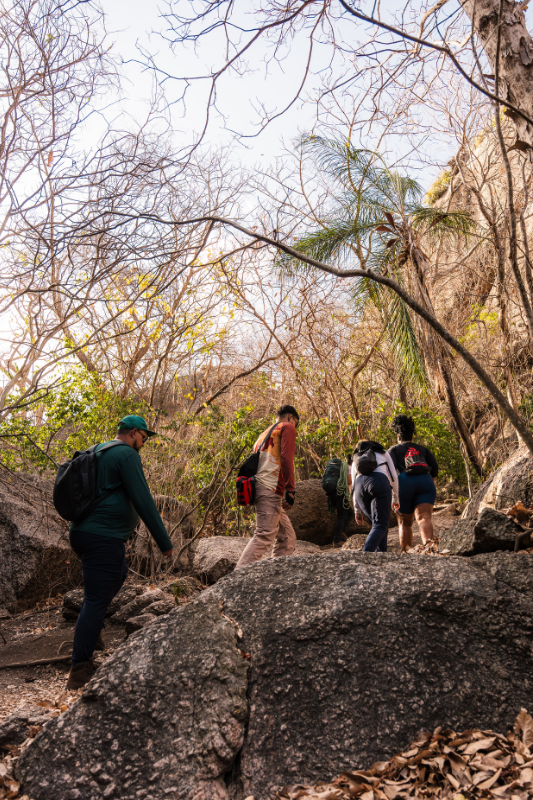 Descubra o mundo através de histórias com a Adventure Club
